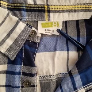 Crazy 8 boys shirt,size 10-12.L